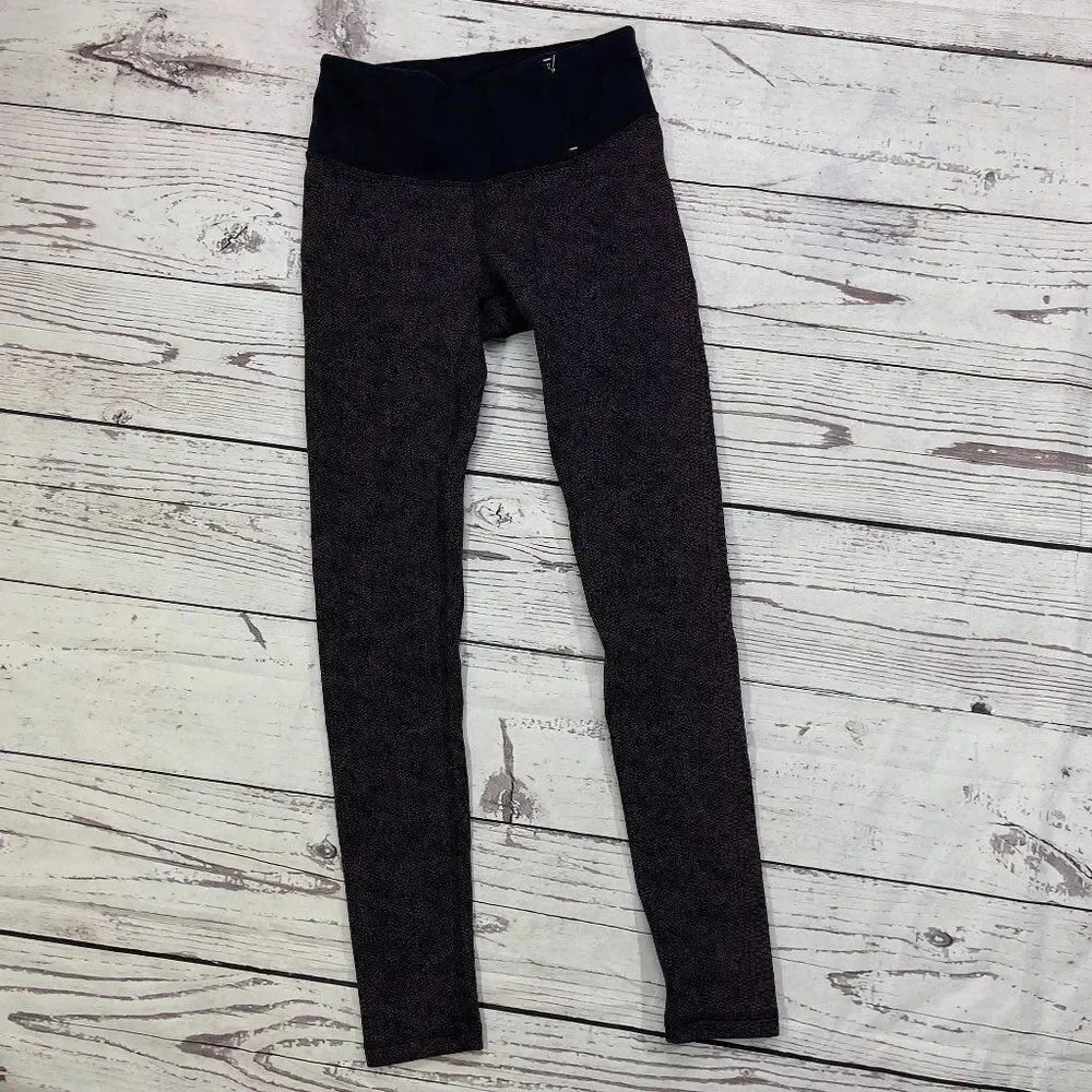 CALIA by Carrie Underwood Purple & Black Snakeskin Leggings in Size xs
